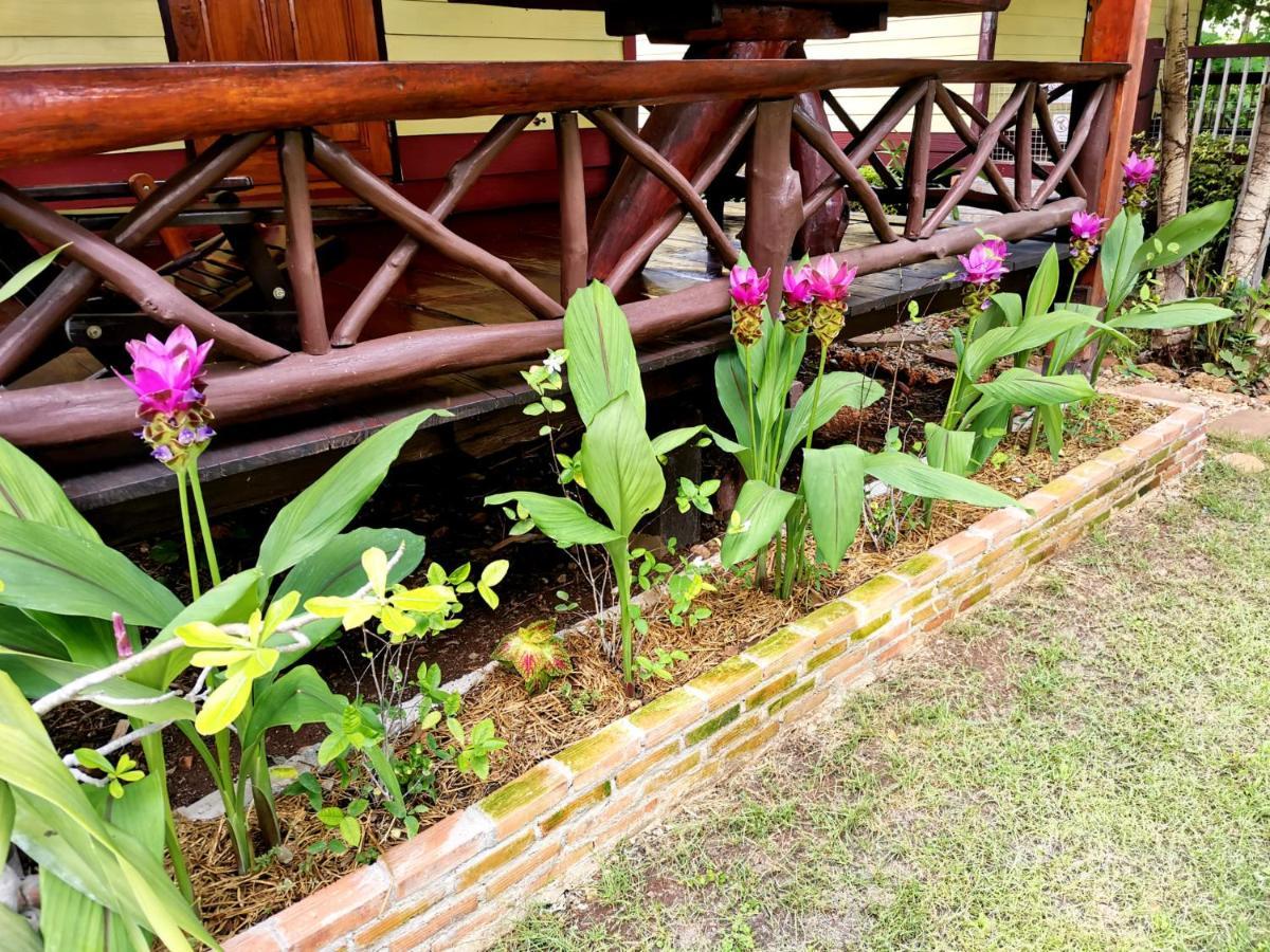 Star View Garden Sai Yok Exterior foto